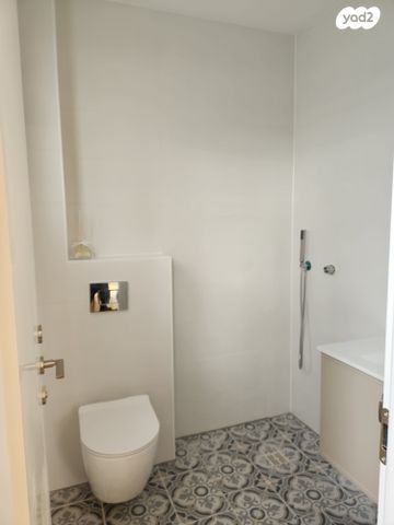 דירה, כלנית 1, צופים, צופים