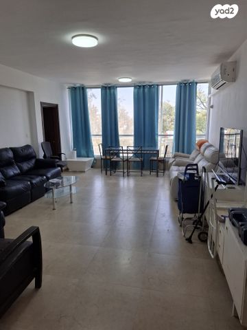 דירה, שדרות שז"ר 7, שכונה ג', באר שבע