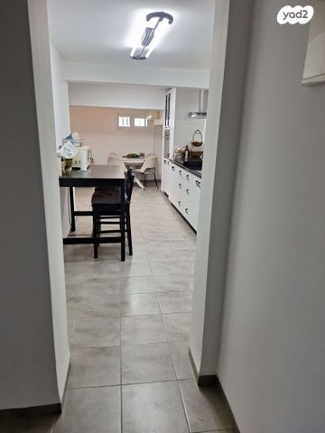 דירת גן, לילינבלום 69, קרית בנימין, קרית אתא