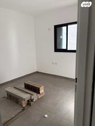 דירה, אסירי ציון 11, קרית שלום, תל אביב יפו