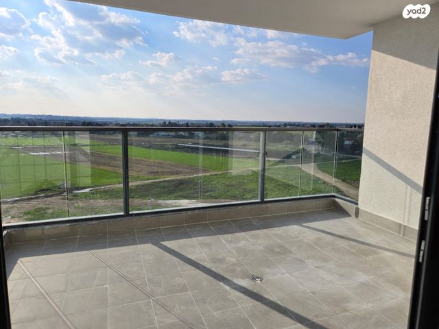 דירה, הגפן 1, כרמי הנדיב, אחוזת רוטנר, קרית מלאכי