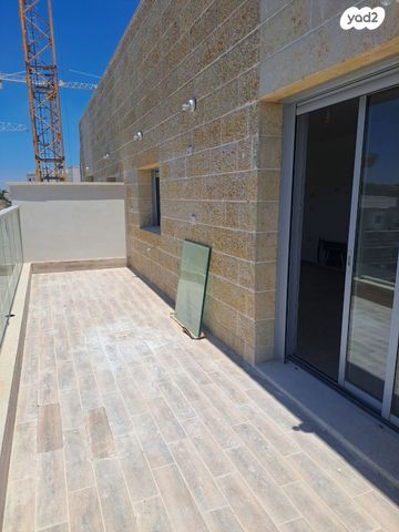 גג/ פנטהאוז, אבנר חי שאקי 17, גילה, ירושלים