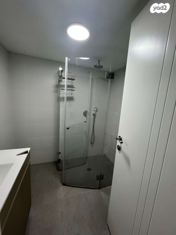 יחידת דיור, אמנון ותמר 1, רמת פולג, נתניה