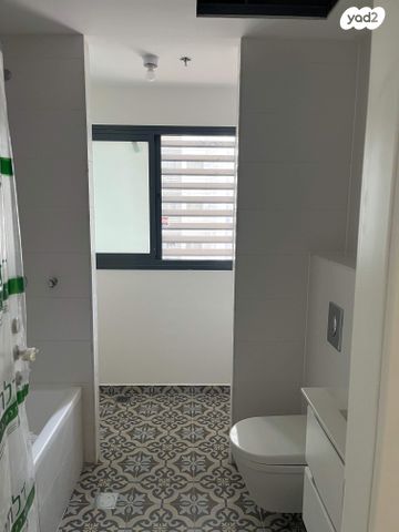 דירה, אחד העם 58, רמת השקמה, רמת גן