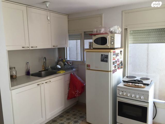 מרתף/ פרטר, הרימונים 27, הגבעה, אבן יהודה