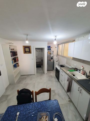 יחידת דיור, רש"י 4, שמשון, חדרה הצעירה, חדרה