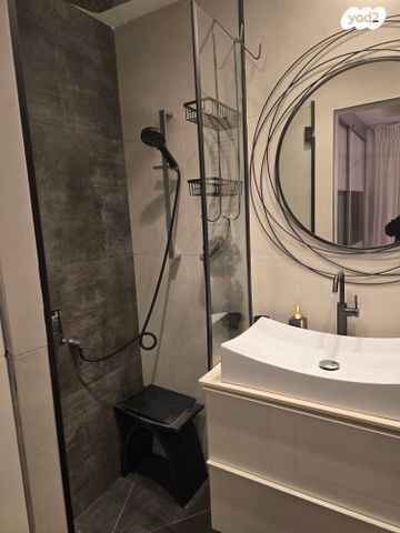 גג/ פנטהאוז, ביאליק 18, רובע ה', אשדוד