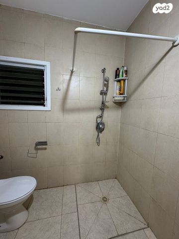 דירה, השלושה 35, עמידר, בת ים