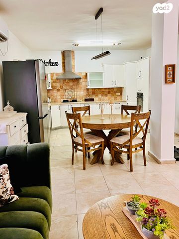 דירת גן, תדהר 82, ניל''י, ניל"י