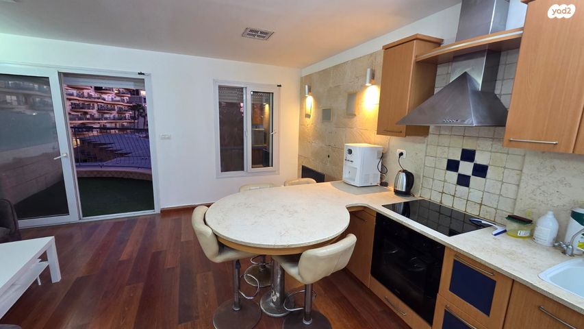 שדרות מנחם בגין 1