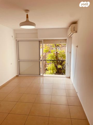 דירה, המלך שלמה 8, נווה דוד, חיפה