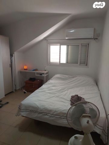 יחידת דיור, קיבוץ גלויות 24, נווה עמל, הרצליה