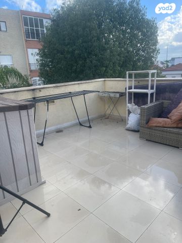 יחידת דיור, השלום 103, שבענה, אזור