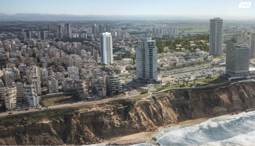 דר' ישראל בורגנסקי 2