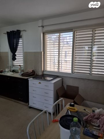 דירה, שדרות שז"ר 7, שכונה ג', באר שבע