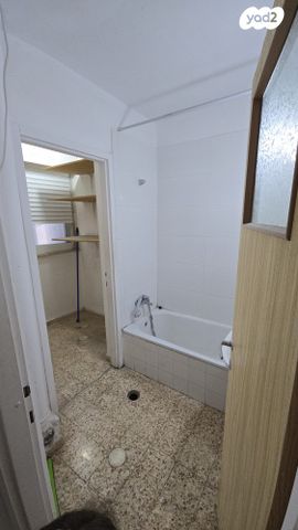 דירה, השישה עשר 7, פסגת זאב, ירושלים