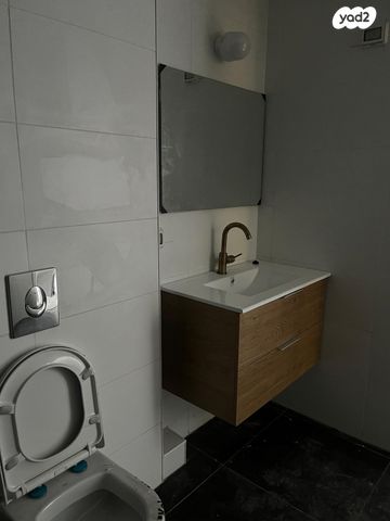 גג/ פנטהאוז, הרב יצחק ידידיה פרנקל 7, פלורנטין, תל אביב יפו