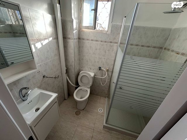 דירה, אפרים צור 52, שקמים ואגמים, אשקלון