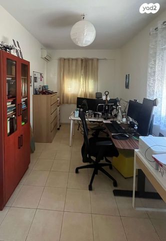 דירה, אילנות 11, כרמל מערבי, חיפה