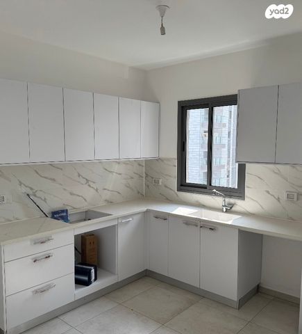 דירה, לאה גולדברג 1, תלמי מנשה, באר יעקב