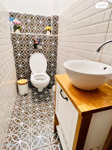 דירת גן, תדהר 82, ניל''י, ניל"י