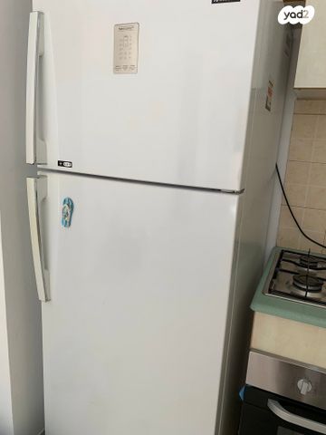 דירה, דרך מרדכי בשיסט 41, נווה עמית, רחובות