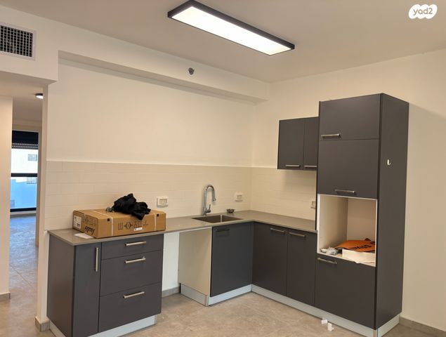 דירה, יהודה הימית 14, צפון יפו, המושבה האמריקאית-גרמנית, תל אביב יפו