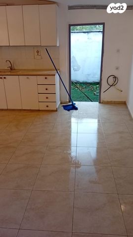 יחידת דיור, מבקיעים 8, קרית שלום, תל אביב יפו