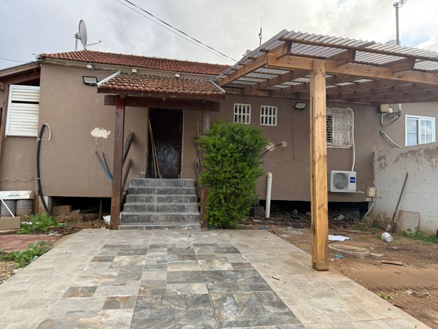 בית פרטי/ קוטג', זבולון 48, כפר אוריאל, גדרה