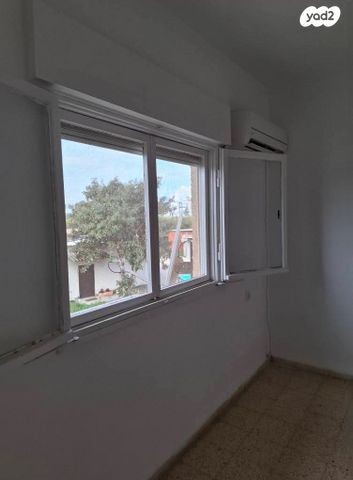 דו משפחתי, החושל 1, בן עמי, בן עמי