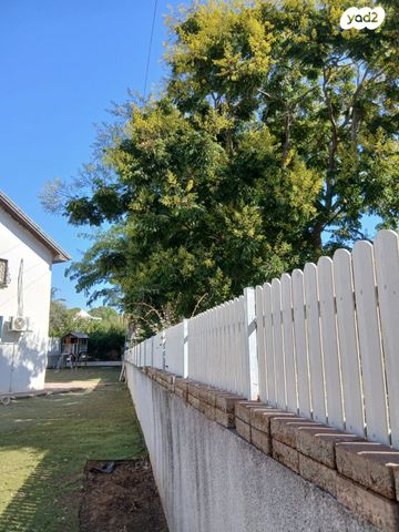 דו משפחתי, הדרור 21, קרית רבין, נתניה