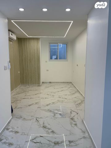 ארתור הנטקה 55