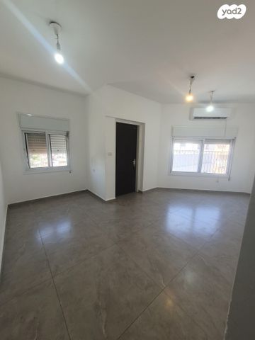 יחידת דיור, גוש עציון 14, קרית שמואל, טבריה