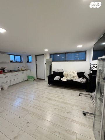 יחידת דיור, עמק יזרעאל 7, מרכז הישוב, גני תקווה