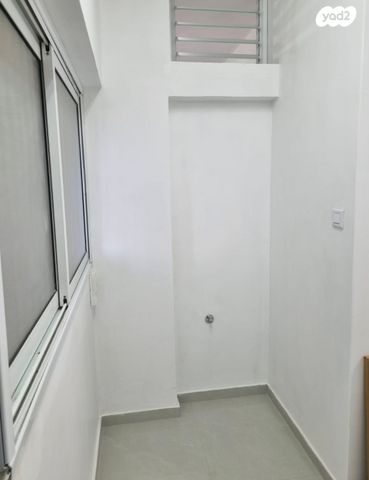 דירה, יהושע רבינוביץ 79, בן גוריון, חולון