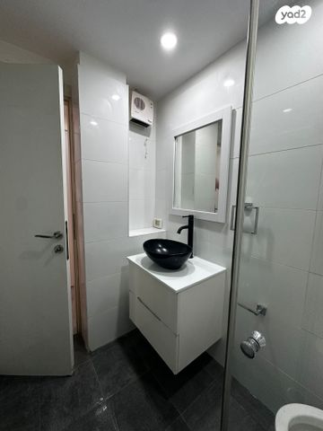 דירה, דן 17, מרכז העיר, סביניה, הוותיקה, קרית ביאליק