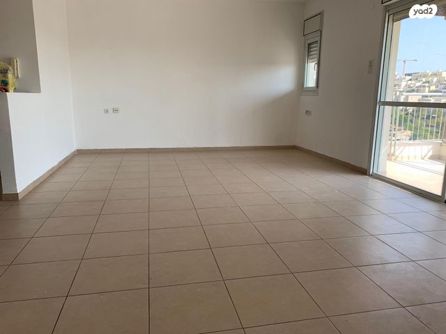 דירה, כסלו 25, הכרמים, מודיעין מכבים רעות