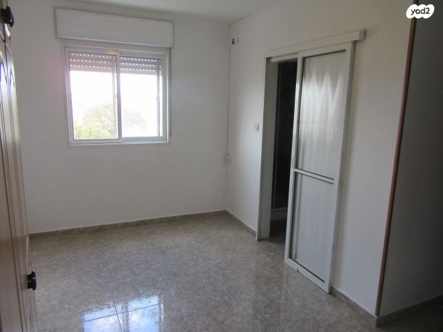 דירה, אקסודוס 7, ההעפלה, קרית גת