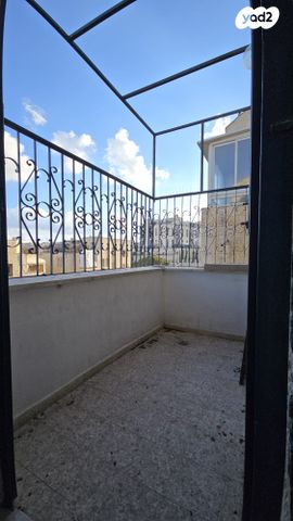 דירה, השישה עשר 7, פסגת זאב, ירושלים