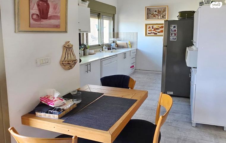 דירה, עורבני 5, חלומות זכרון, זכרון יעקב