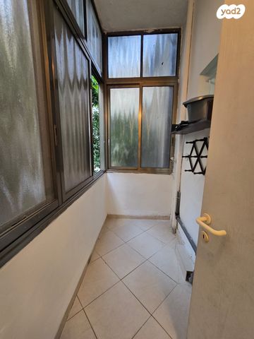 דירה, גאולה 50, גאולה, חיפה