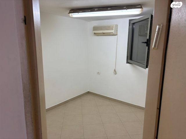 מרתף/ פרטר, אנדה עמיר 6, נאות הרצל, נתניה