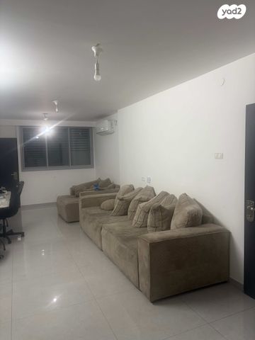 דירת גן, אהוד 8, גבעת ציון, אשקלון