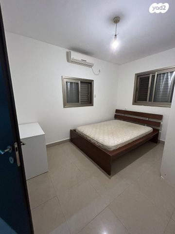 דירה, דרך משה דיין 39, התקוה, בית יעקב, נווה צה"ל, תל אביב יפו