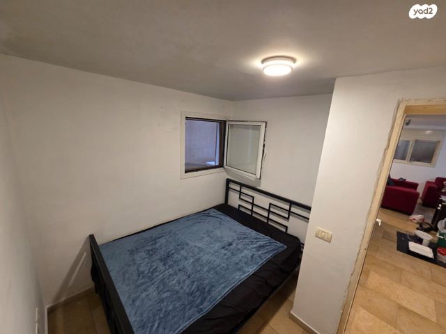 מרתף/ פרטר, הרימונים 27, הגבעה, אבן יהודה