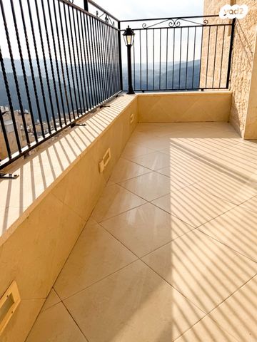 דירה, הרב שמעון אגסי 26, הר נוף, ירושלים