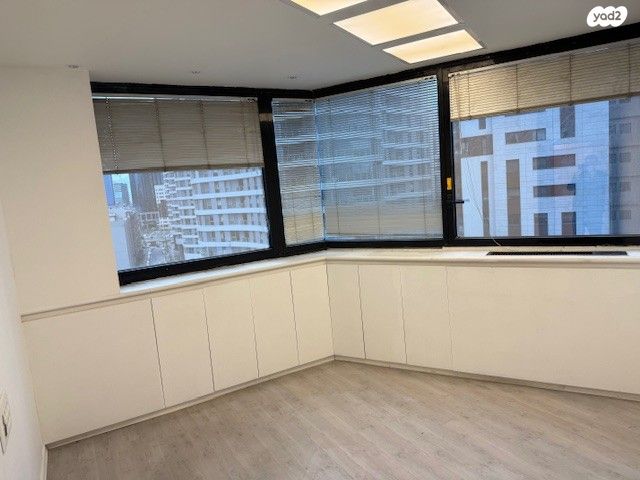 משרדים, החשמונאים 100, גני שרונה, קרית הממשלה, תל אביב יפו