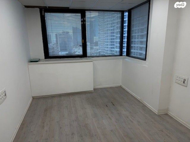 משרדים, החשמונאים 100, גני שרונה, קרית הממשלה, תל אביב יפו