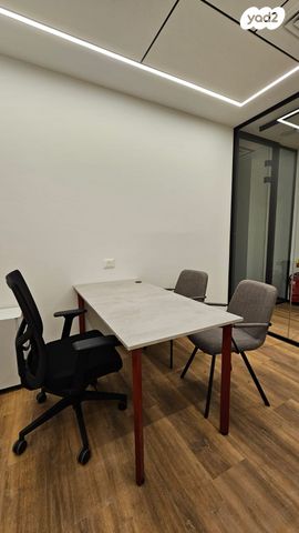 שדרות טום לנטוס 3