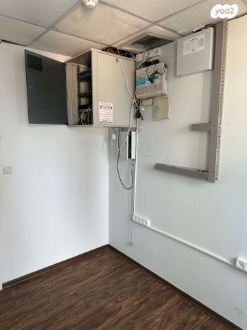 משרדים, דרך מנחם בגין 90, מונטיפיורי, הרכבת, תל אביב יפו